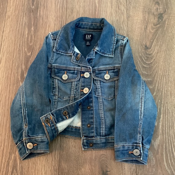 Girls Gap Jean Jacket size 4T - Picture 4 of 9